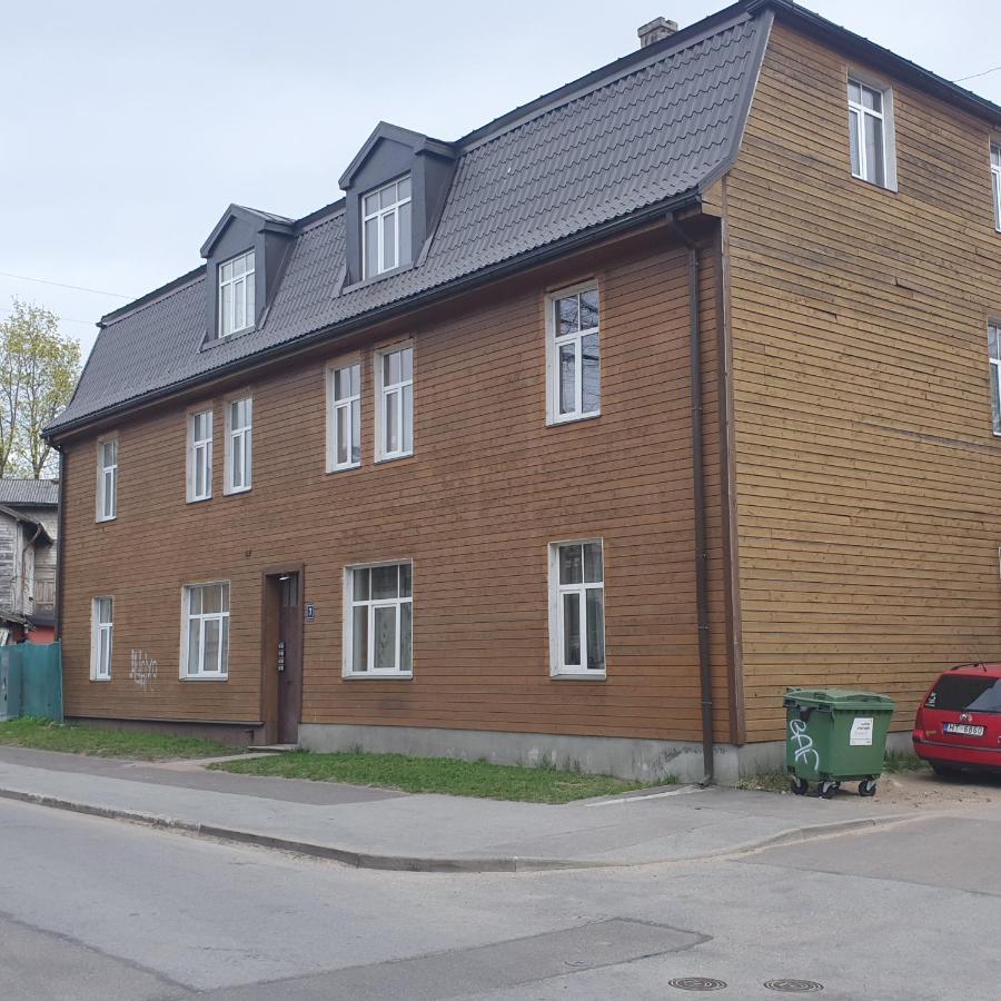 Hot Riga Ernestines Iela 7-1 Enjoy The Feel Of Home And History! Exterior photo